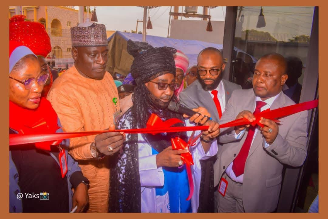 Emir of Zazzau launched the newly built Taj Bank in Zaria City