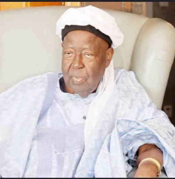 Late Sardaunan Sokoto, Alh. Abubakar Alhaji passed away at almost 90 yrs old